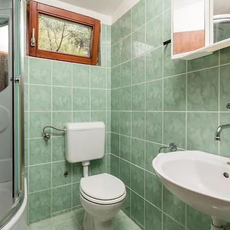 Apartment Beautiful In With Wifi Starigrad (Kvarner)